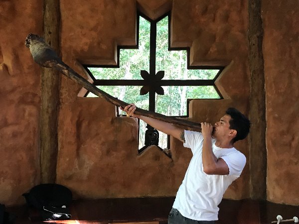 Lao Flores
